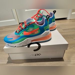 Women's Nike Air Max 270 React 8